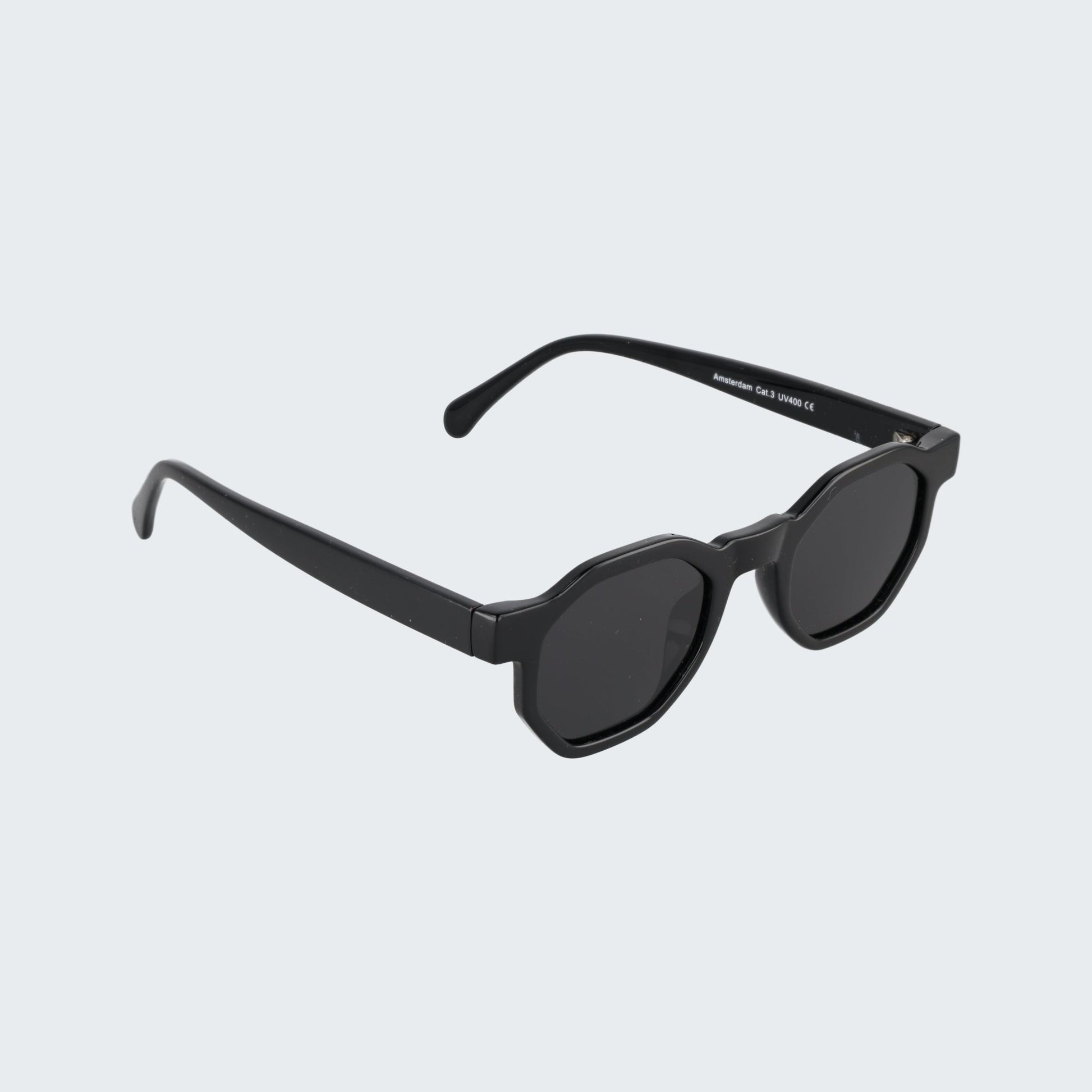 My Uncle Amsterdam Polarized Sunglasses in Black/Black – High-quality photochromic and polarized lenses.