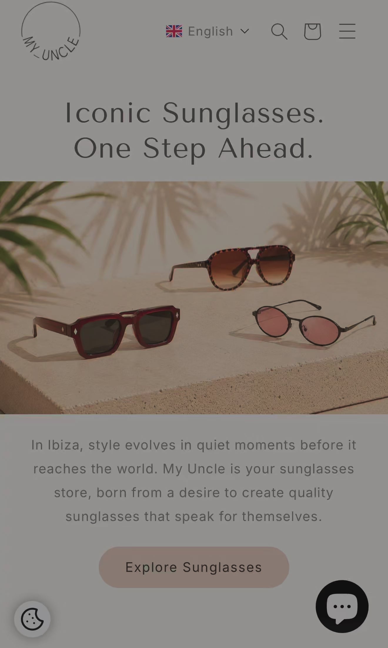 Cargar video: Video tutorial on a smartphone showing how to redeem the mobile "3 for 2" discount code: three pairs of sunglasses are selected, the order summary section is expanded in the mobile checkout, and the code is entered into the discount field.